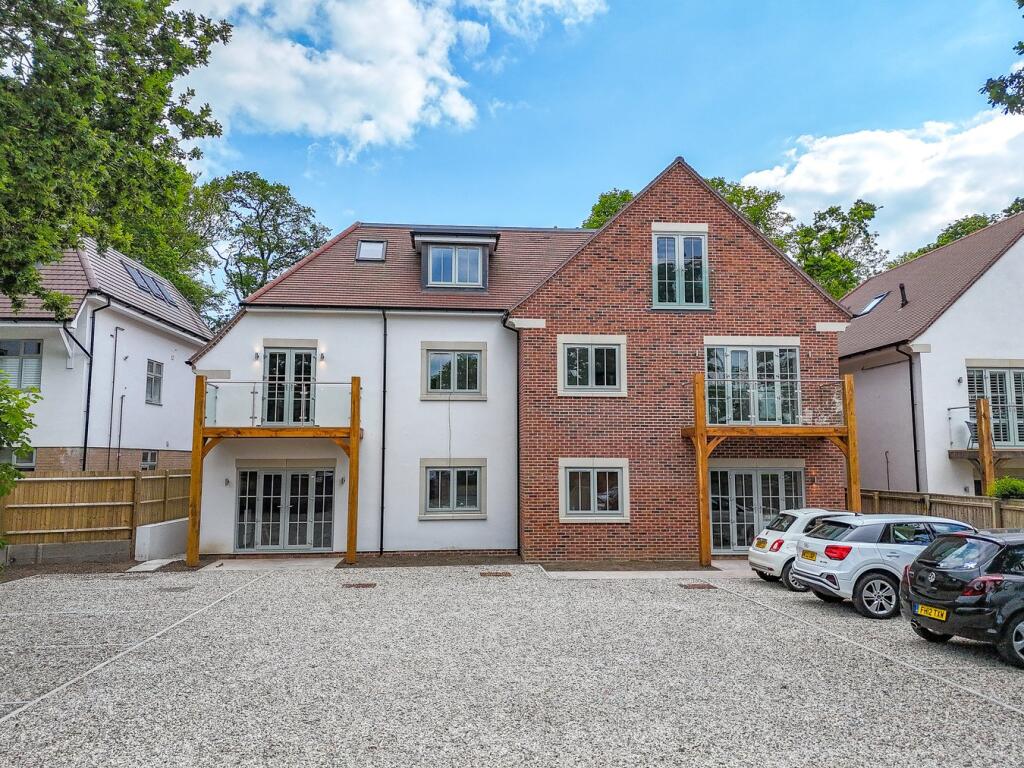 Additional image 3 of 173 Lymington Road, Highcliffe, Christchurch, BH23