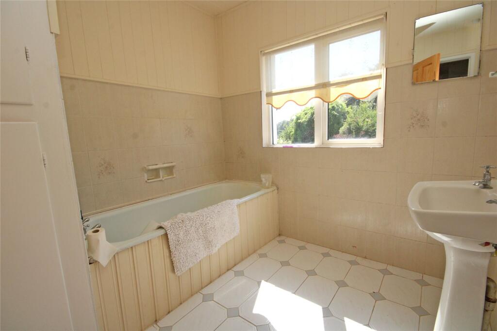 Additional image 9 of Hobart Road, New Milton, Hampshire, BH25