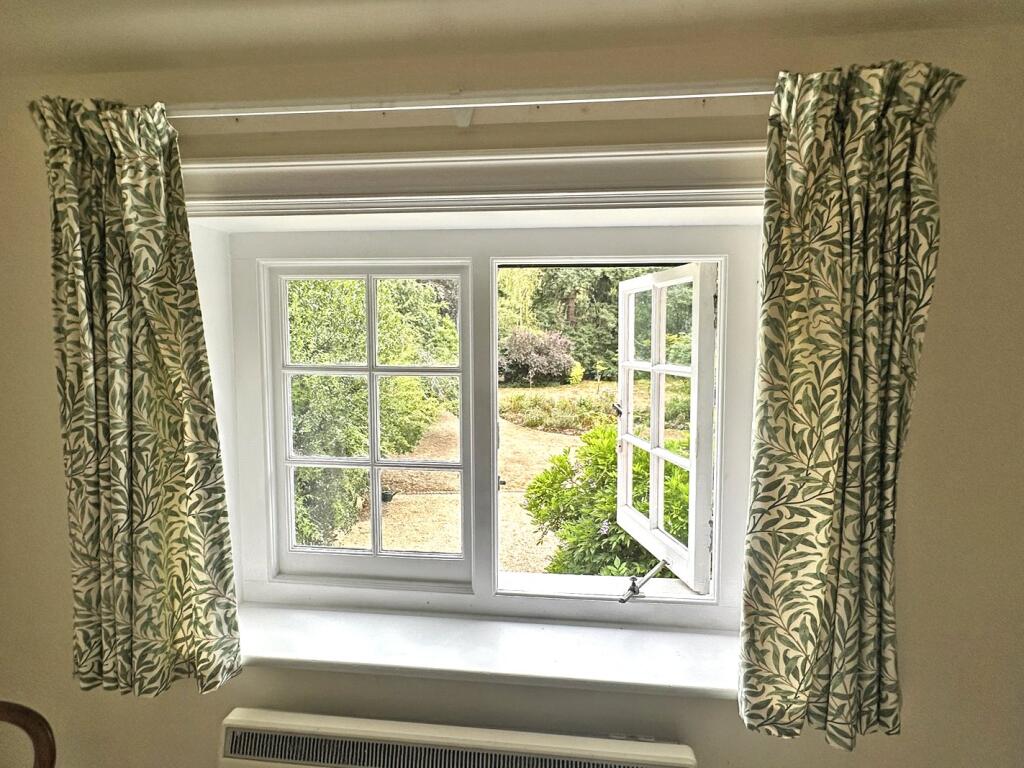 Additional image 16 of Lyndhurst Road, Christchurch, Dorset, BH23