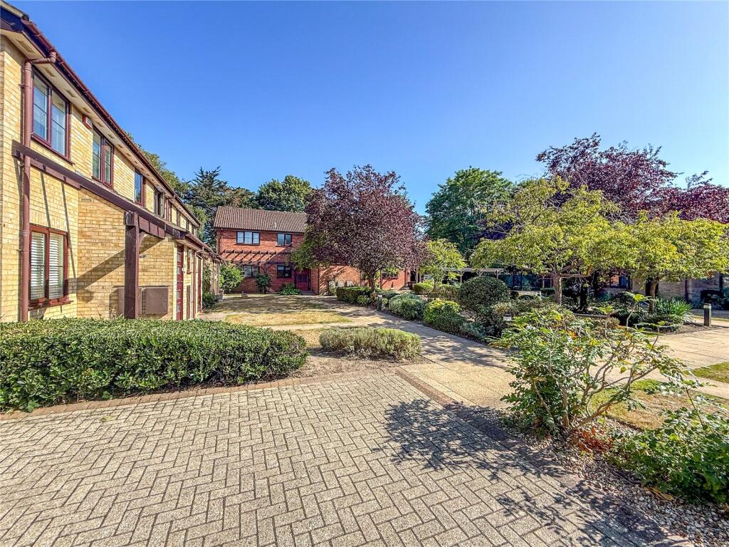 Additional image 14 of Saffron Drive, Christchurch, Dorset, BH23