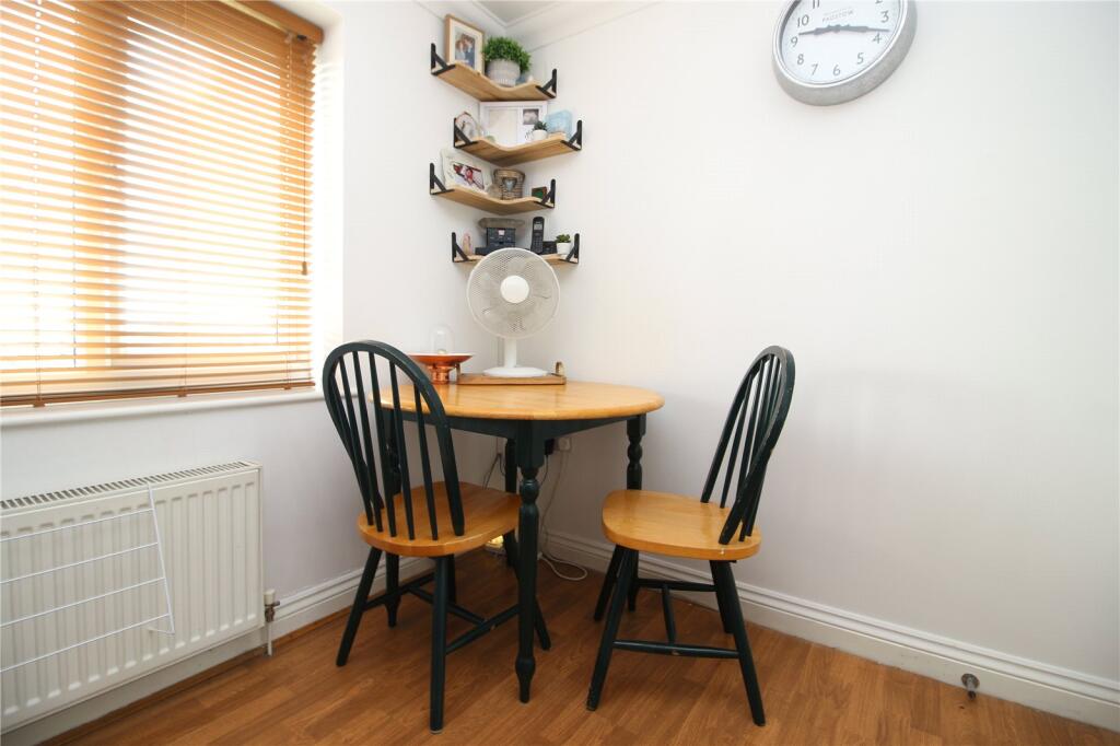 Additional image 9 of Albert Road, New Milton, Hampshire, BH25