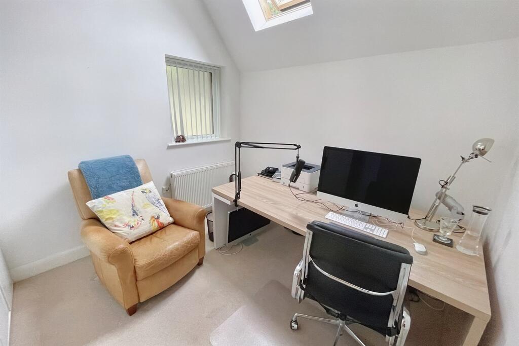 Additional image 9 of Queens Park