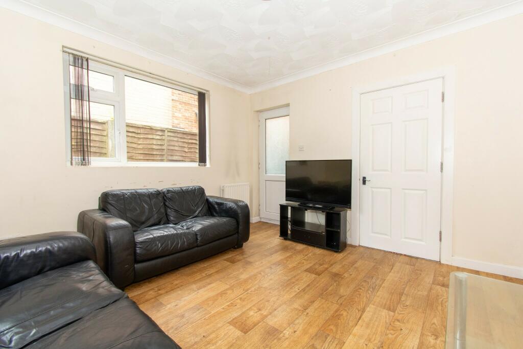 Additional image 14 of Student house on Cardigan Road