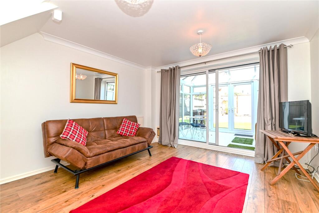 Additional image 3 of Forest Oak Drive, New Milton, Hampshire, BH25
