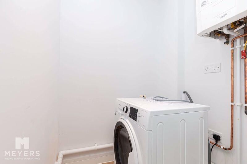 Additional image 18 of Reef Manor, 5 Wollstonecraft Road, Bournemouth, BH5