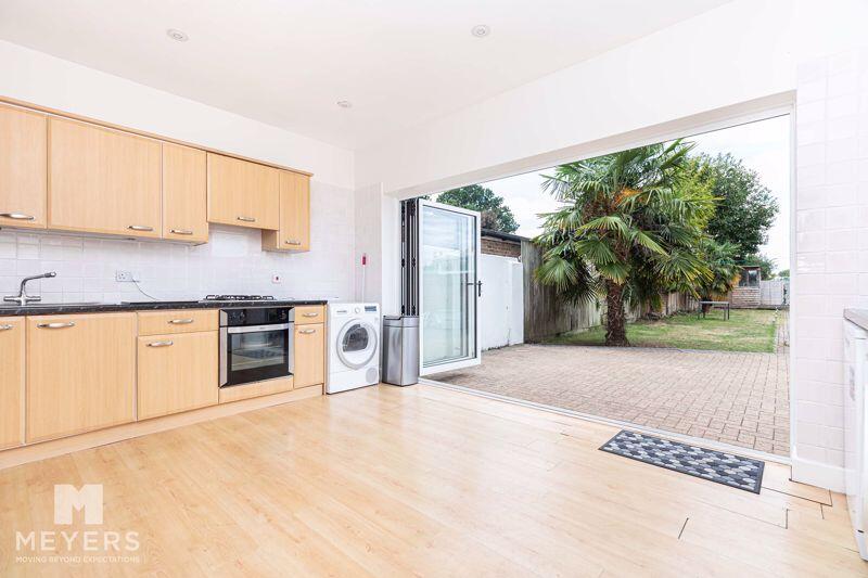 Additional image 7 of The Grove, Christchurch, BH23