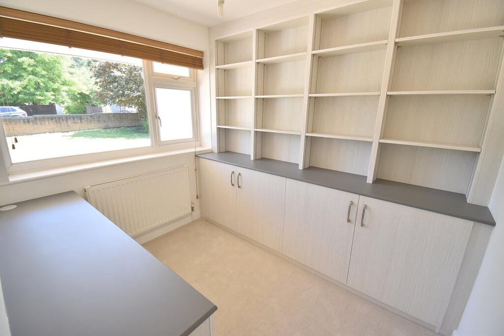 Additional image 9 of Robins Wood Drive, Ferndown, BH22