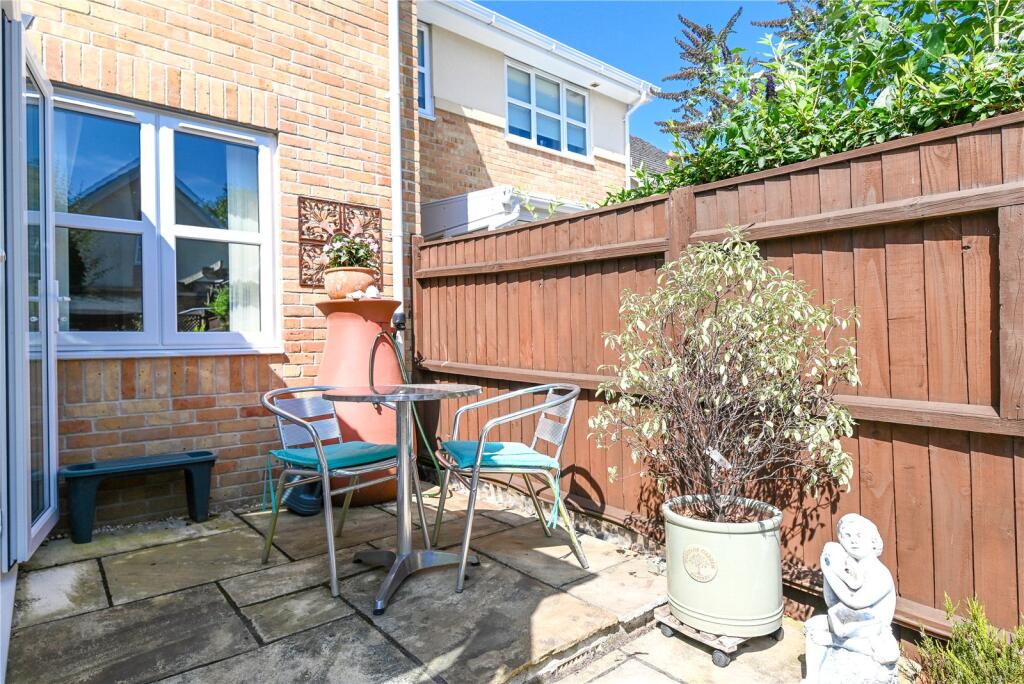 Additional image 15 of Station Road, New Milton, Hampshire, BH25