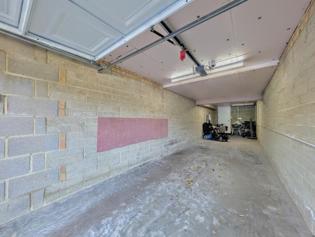 Additional image 19 of West Parade, Worthing