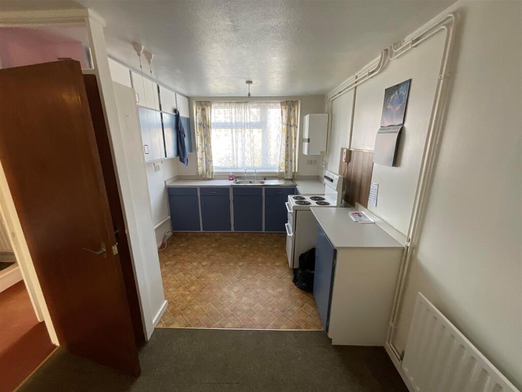 Downland Avenue, Peacehaven, East Sussex