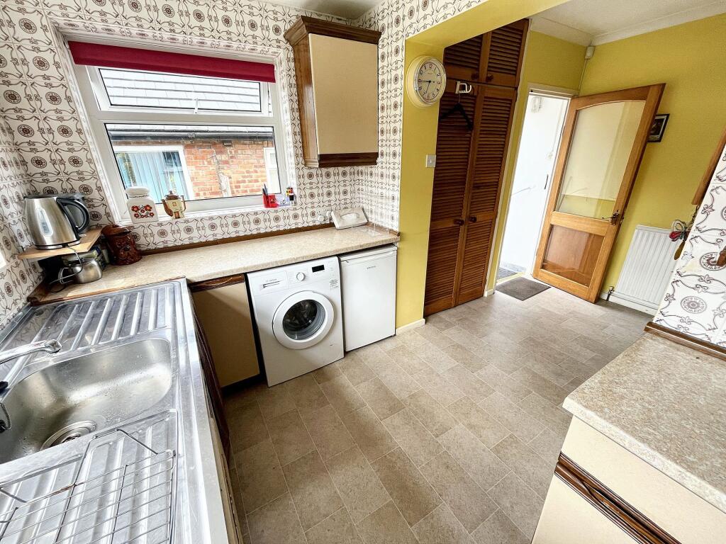 Additional image 8 of Langdale Drive, Bury, BL9