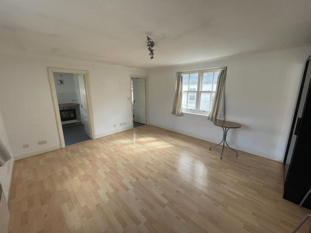 Additional image 3 of Russell Mews, Brighton