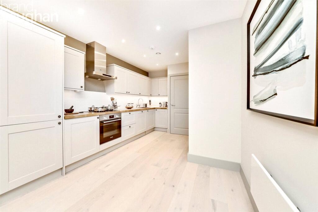 Additional image 5 of Clarence Square, Brighton, East Sussex, BN1