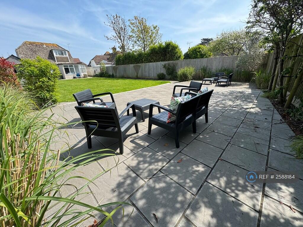 Additional image 19 of Ocean Drive, Ferring - Short Term Rental, BN12