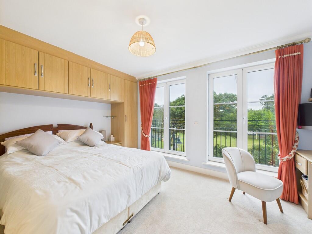 Additional image 4 of Warnes, Steyne Gardens, Worthing