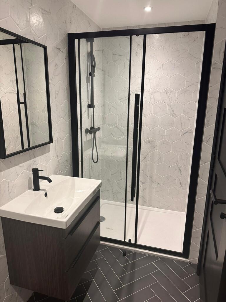 Additional image 5 of 2 Bartholemews