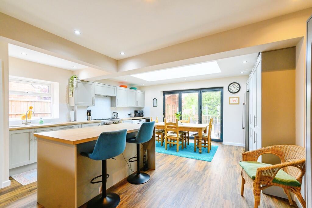 Additional image 3 of South Close, Sunnybank, Bury, Greater Manchester, BL9