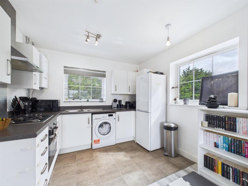 Additional image 7 of Swallow Close, Peacehaven