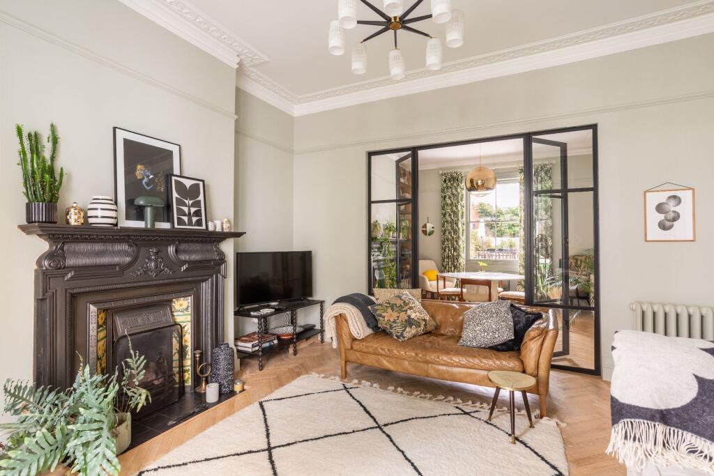 Additional image 11 of Compton Avenue, Brighton