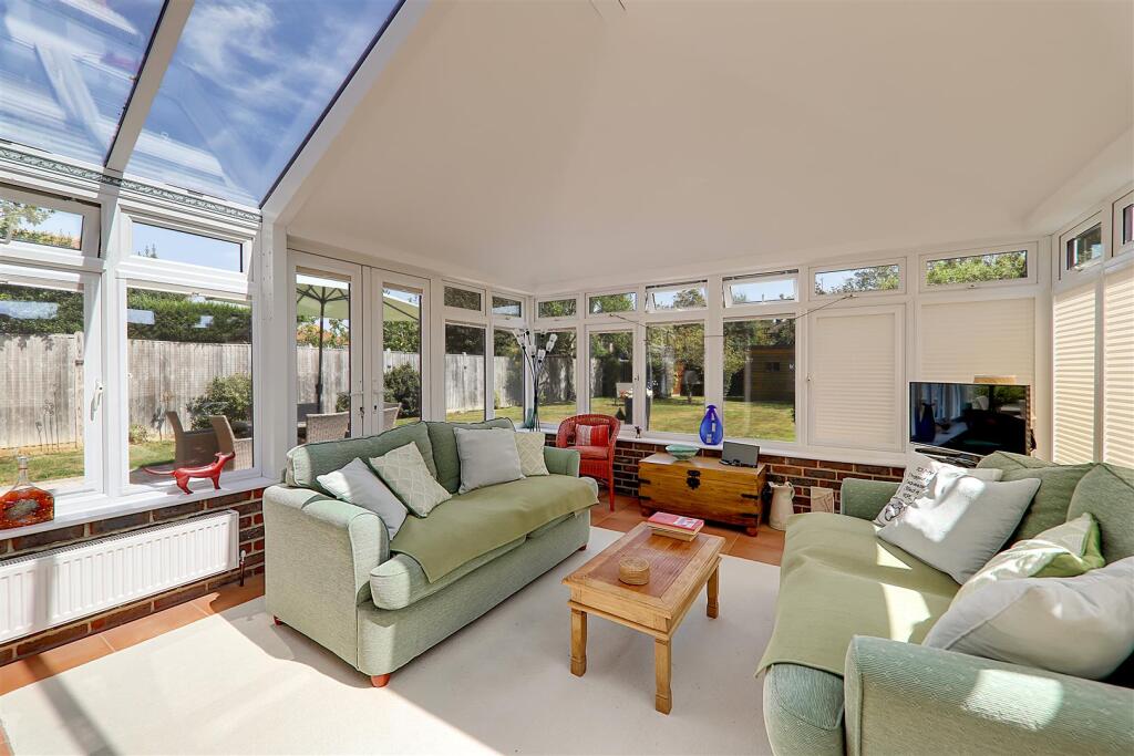 Additional image 21 of Arlington Avenue, Goring-By-Sea, Worthing