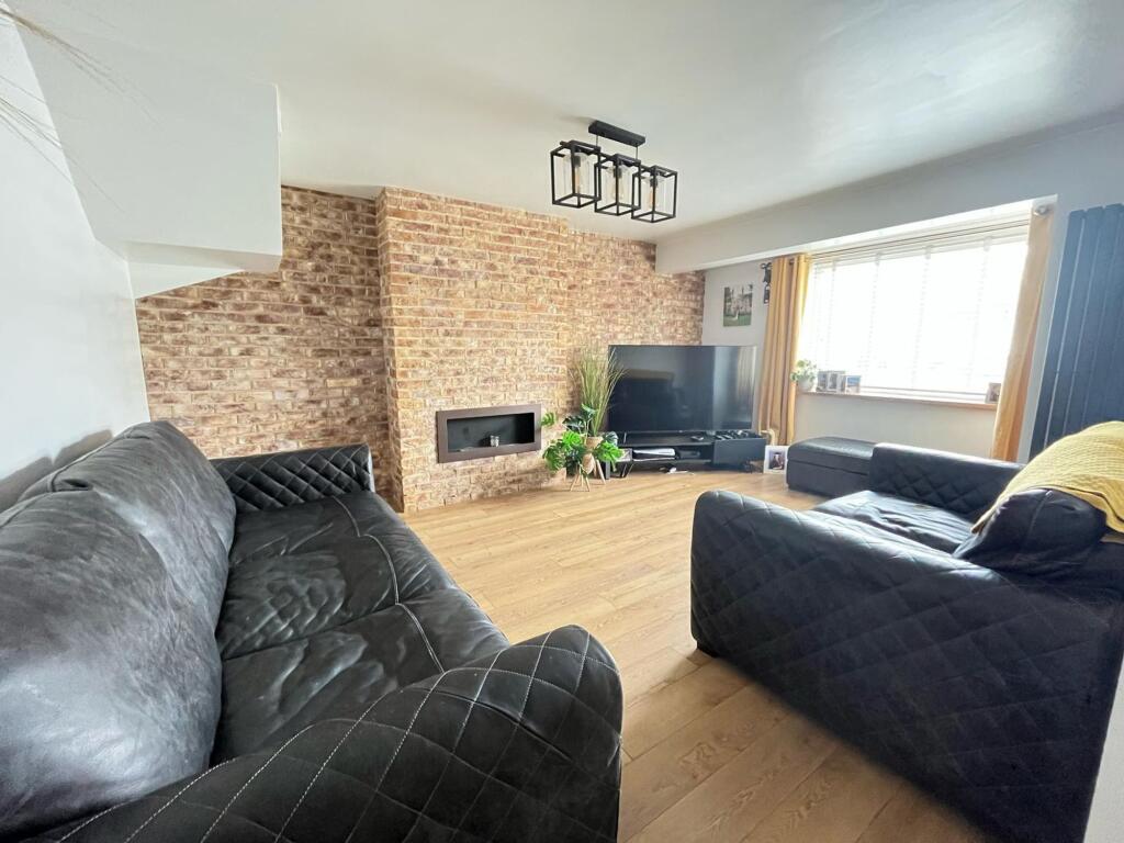 Additional image 2 of Victoria Avenue, Peacehaven, BN10 8LX