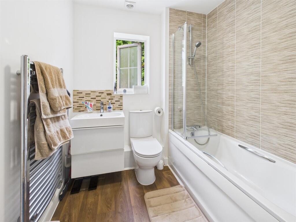 Additional image 6 of Swallow Close, Peacehaven