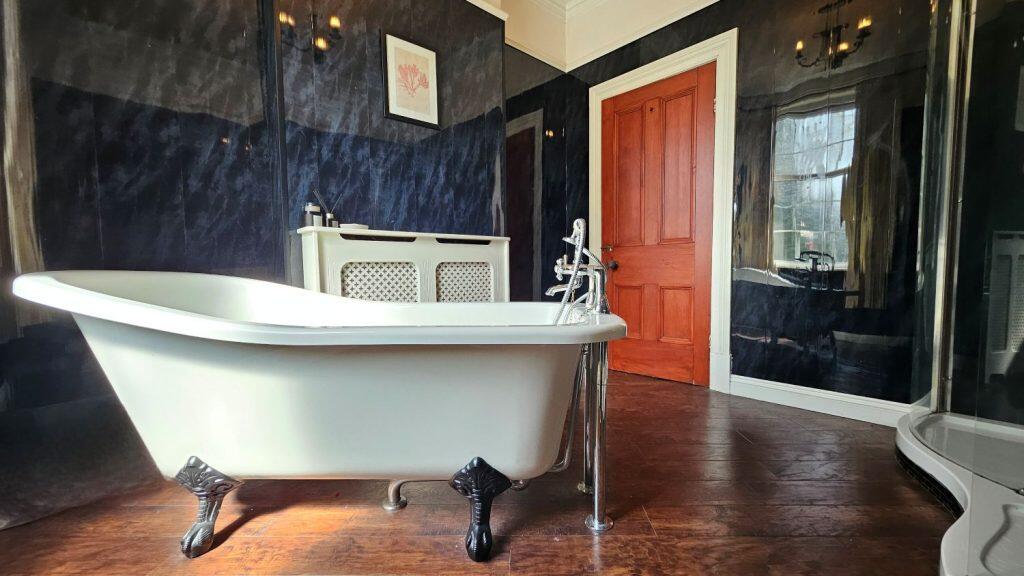 Additional image 27 of 194 Chorley New Road, Heaton, Bolton. BL1 5AA