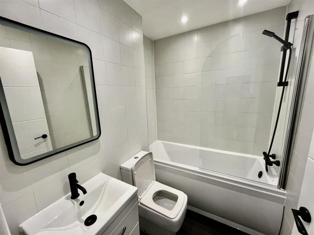 Additional image 4 of Deansgate, Bolton