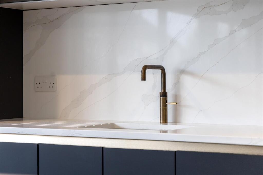 Additional image 5 of Brighton Road, Worthing