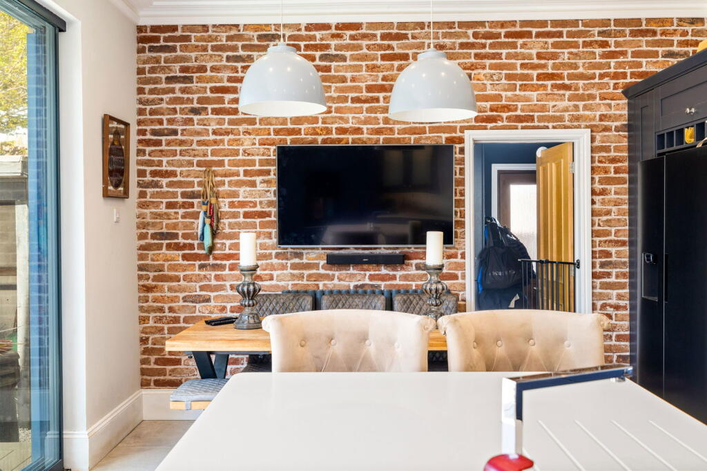 Additional image 4 of Windsor Road, Worthing, BN11 2LU