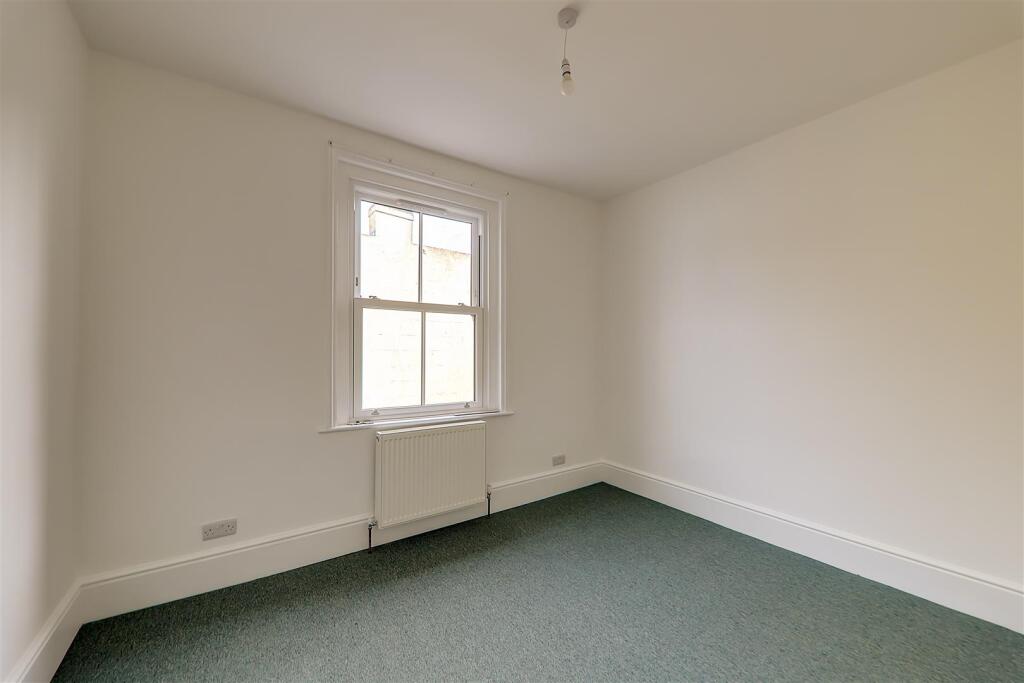 Additional image 10 of Hertford Road, Worthing, BN11