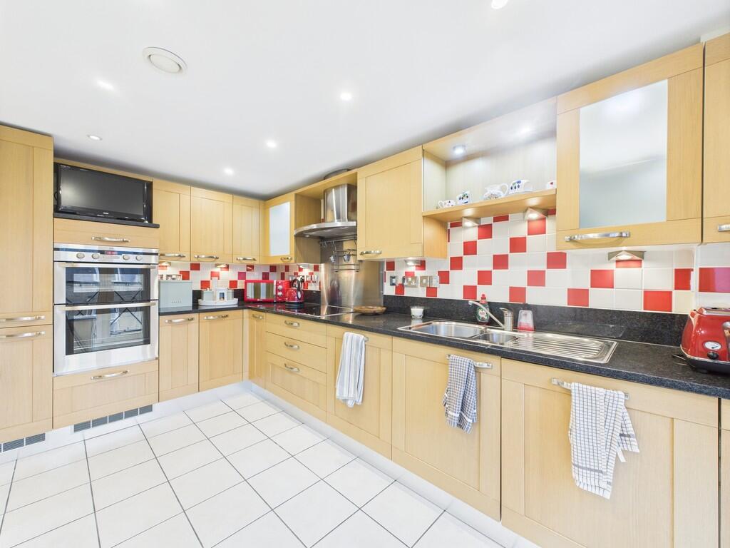 Additional image 16 of Warnes, Steyne Gardens, Worthing