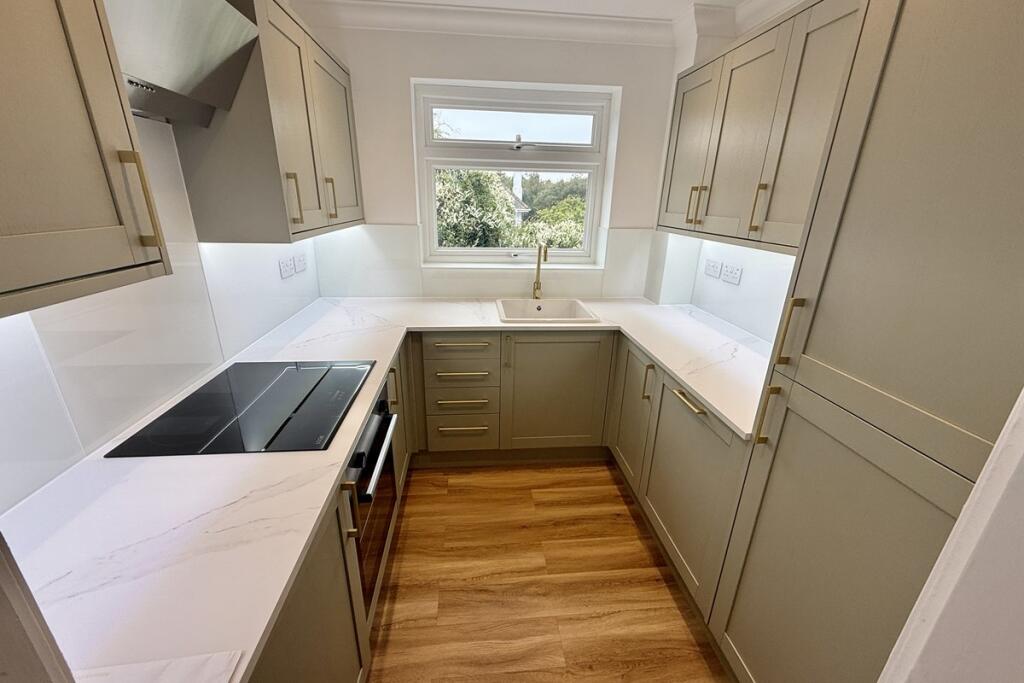 Additional image 2 of Manor House, Lansdowne Road, Worthing, West Sussex, BN11 4LY