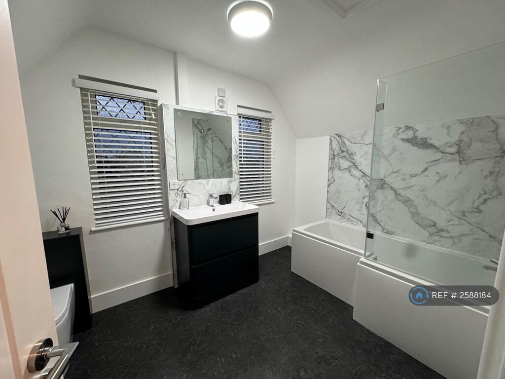 Additional image 8 of Ocean Drive, Ferring - Short Term Rental, BN12