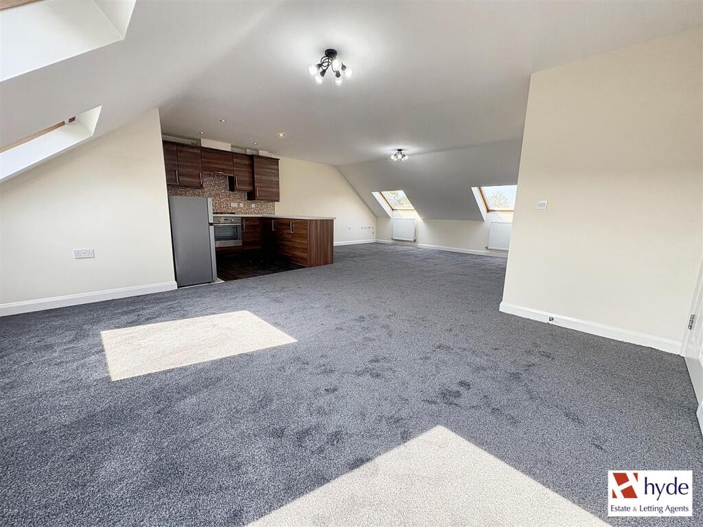 Additional image 4 of 42 The Horizons, Moss Lane