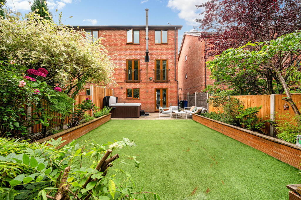 Additional image 40 of Sunnywood Close, Tottington, Bury, BL8 3GH