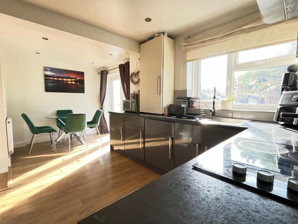 Additional image 6 of Victoria Avenue, Peacehaven, BN10 8LX