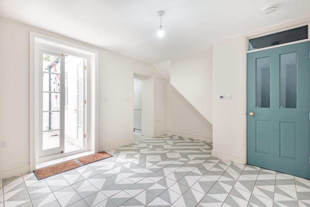 Additional image 25 of Alfred Place, Worthing, BN11