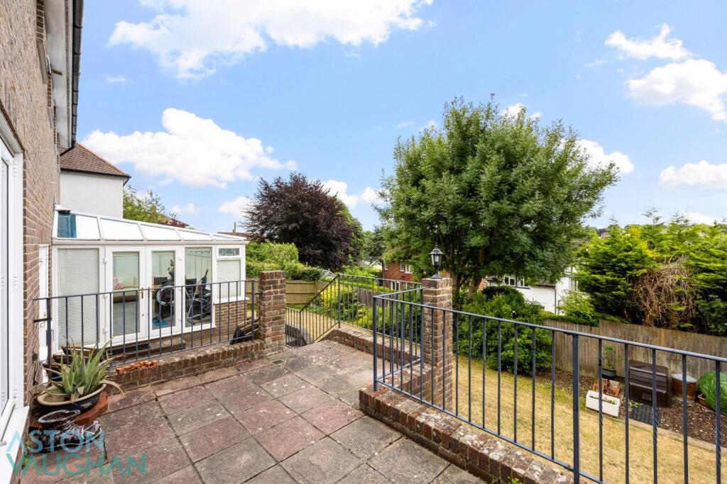 Additional image 20 of Surrenden Crescent, Brighton