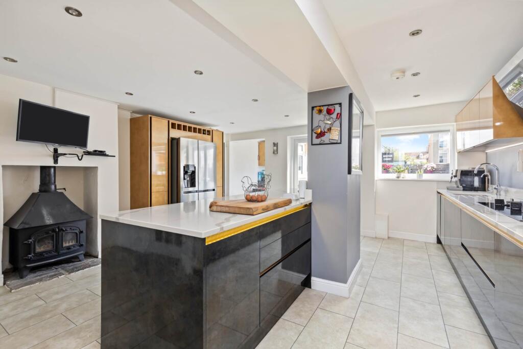 Additional image 16 of Wordsworth Road, Worthing