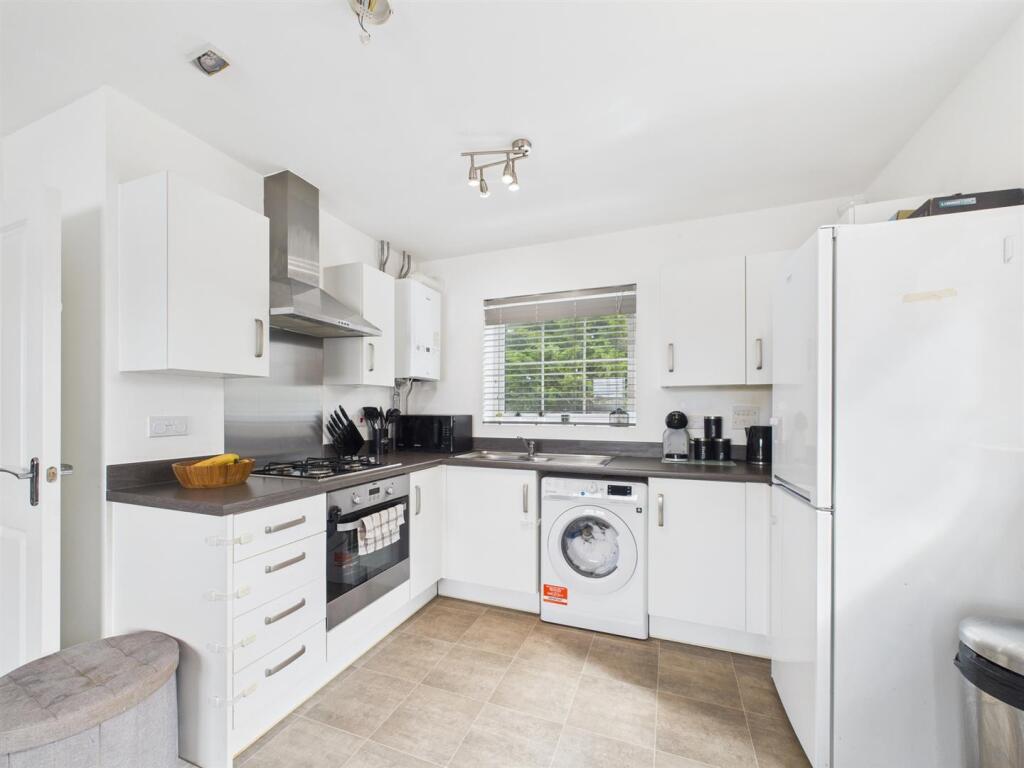 Additional image 11 of Swallow Close, Peacehaven