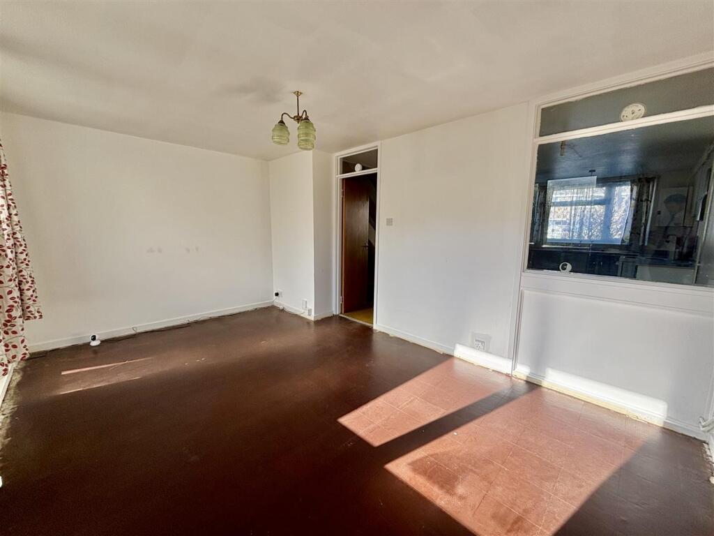 Additional image 22 of Downland Avenue, Peacehaven