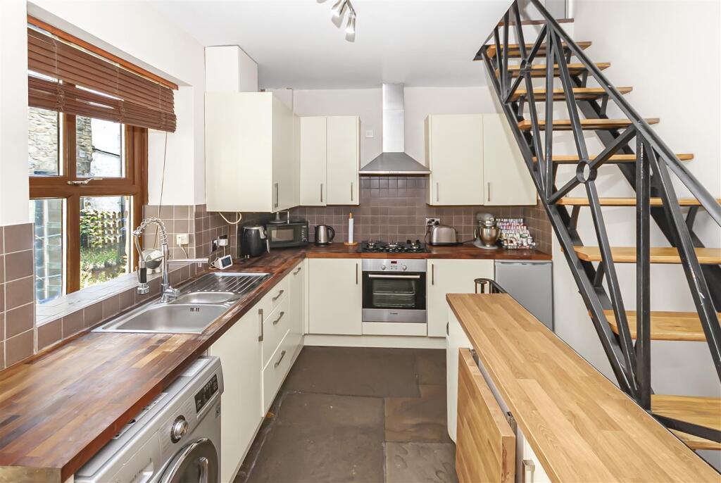 Additional image 4 of Henry Street, Ramsbottom, Bury