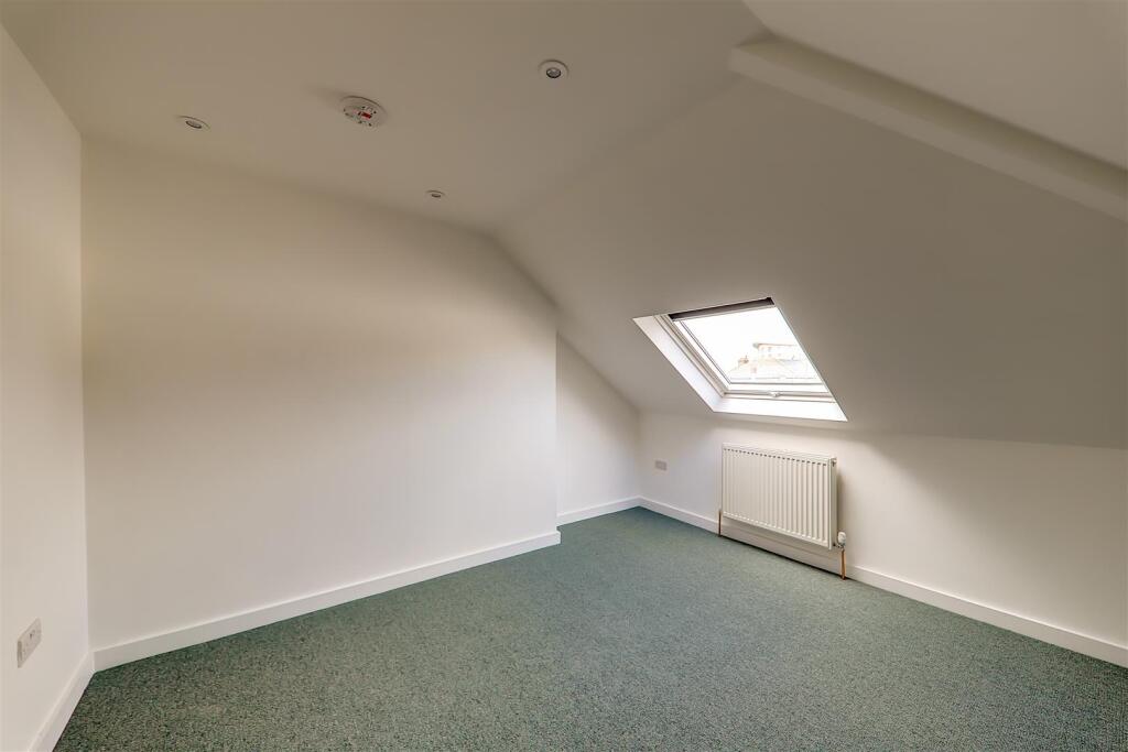 Additional image 18 of Hertford Road, Worthing, BN11