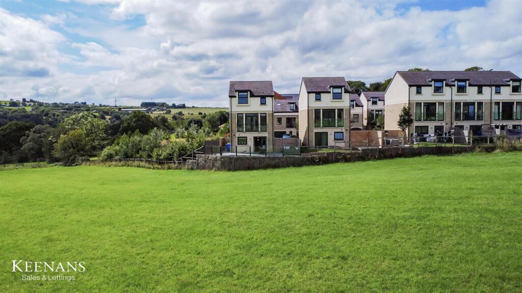 Additional image 11 of Bleaklow Court, Hawkshaw, Bury