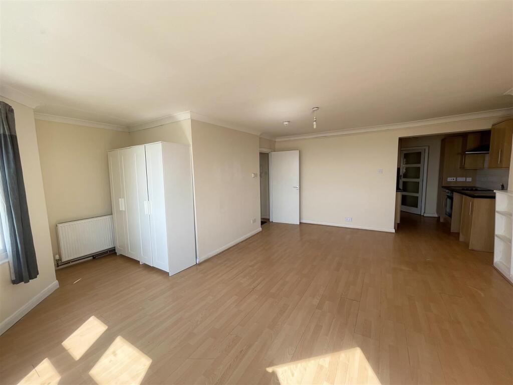 Additional image 3 of Marine Parade, Worthing, East Sussex