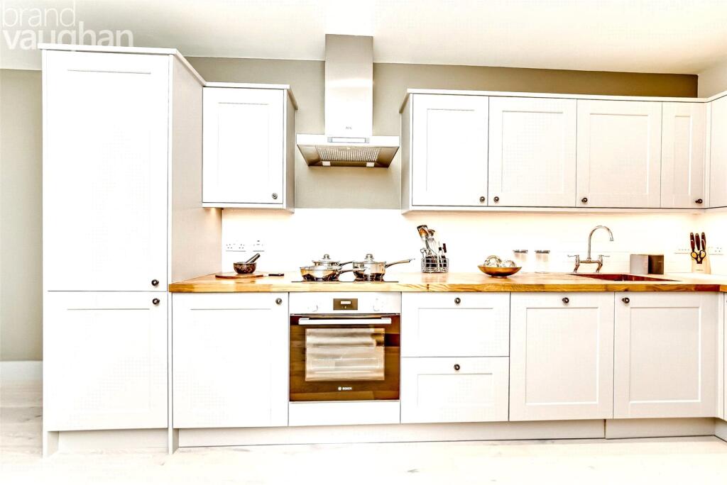 Additional image 4 of Clarence Square, Brighton, East Sussex, BN1