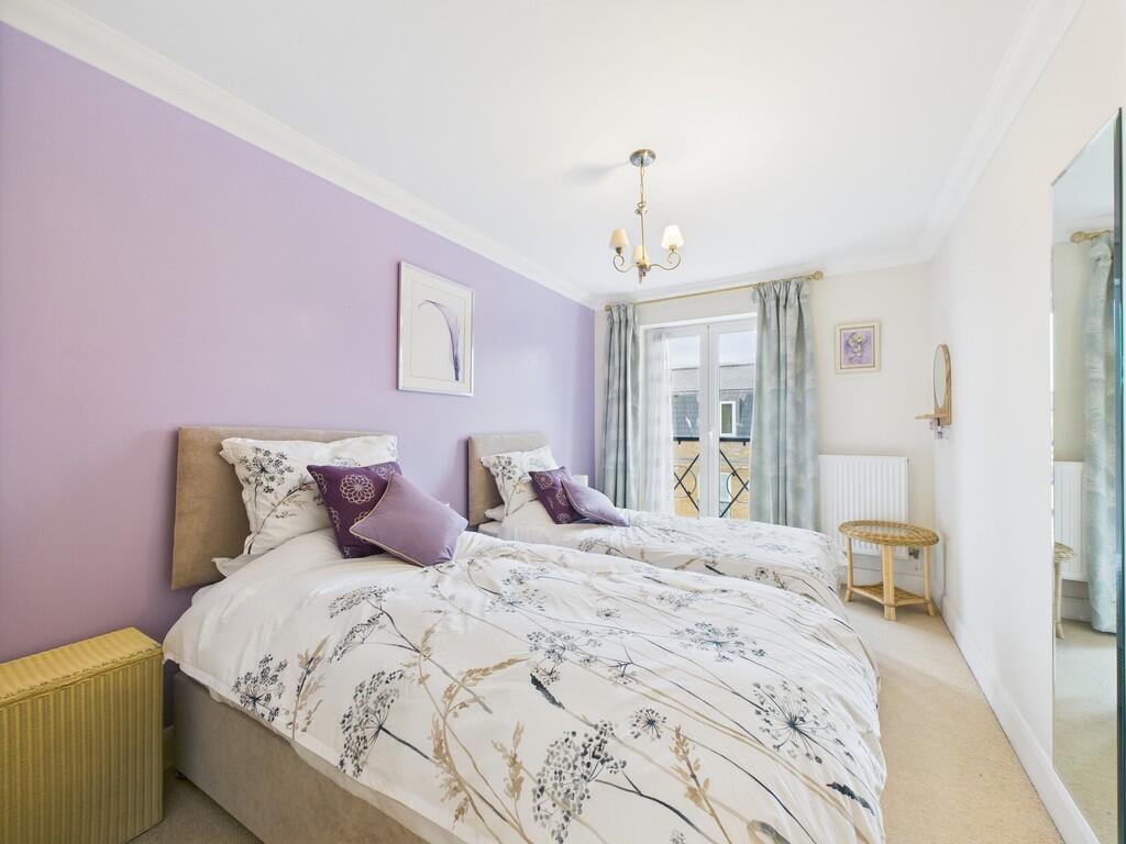 Additional image 8 of Warnes, Steyne Gardens, Worthing