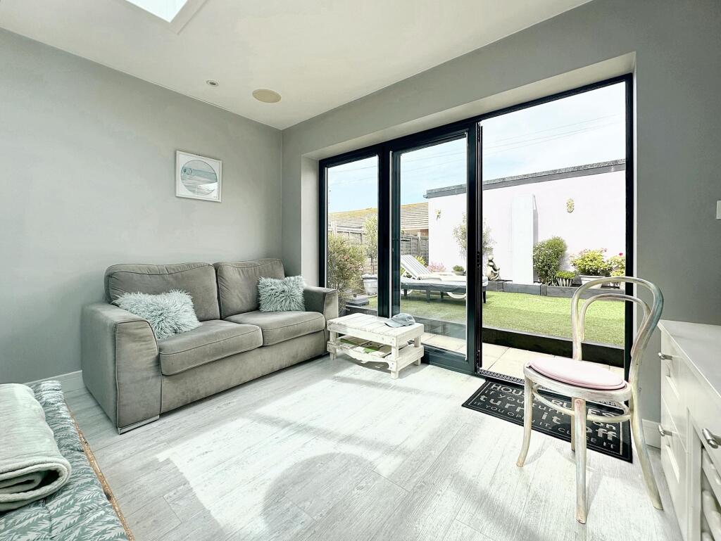 Additional image 15 of Arundel Road, Peacehaven, BN10 8EY