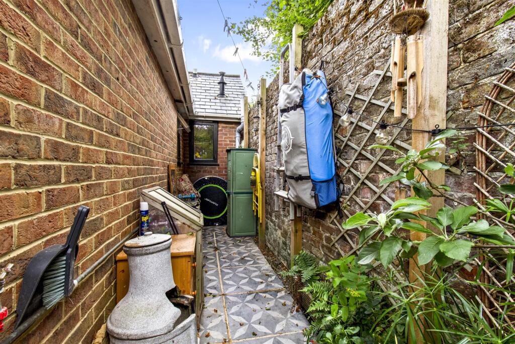 Additional image 10 of Tennyson Road, Worthing